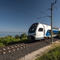 Emeletes vonattal utazhatunk a Balatonra a nyári hétvégéken a Szob-Vác vonalról.